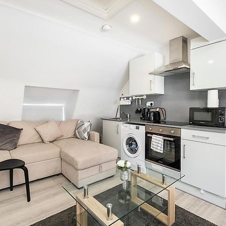 لندن Securematics Superior Studio Apartments المظهر الخارجي الصورة
