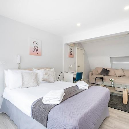 لندن Securematics Superior Studio Apartments المظهر الخارجي الصورة