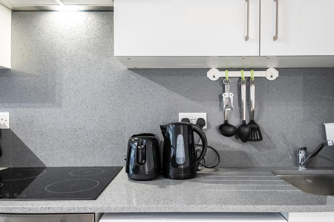 لندن Securematics Superior Studio Apartments المظهر الخارجي الصورة