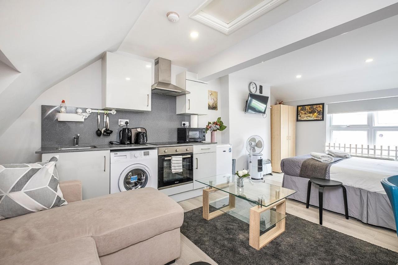 لندن Securematics Superior Studio Apartments المظهر الخارجي الصورة